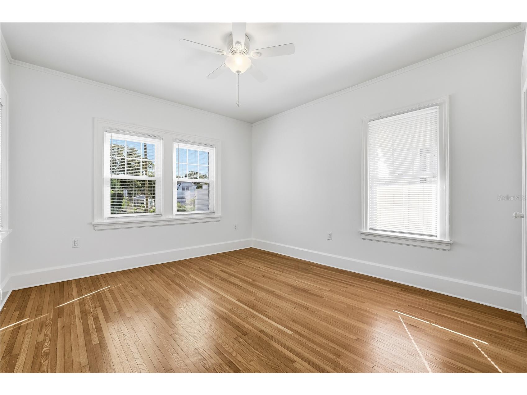 918 45th Street N Saint Petersburg FL 33713 TB8501288 image23