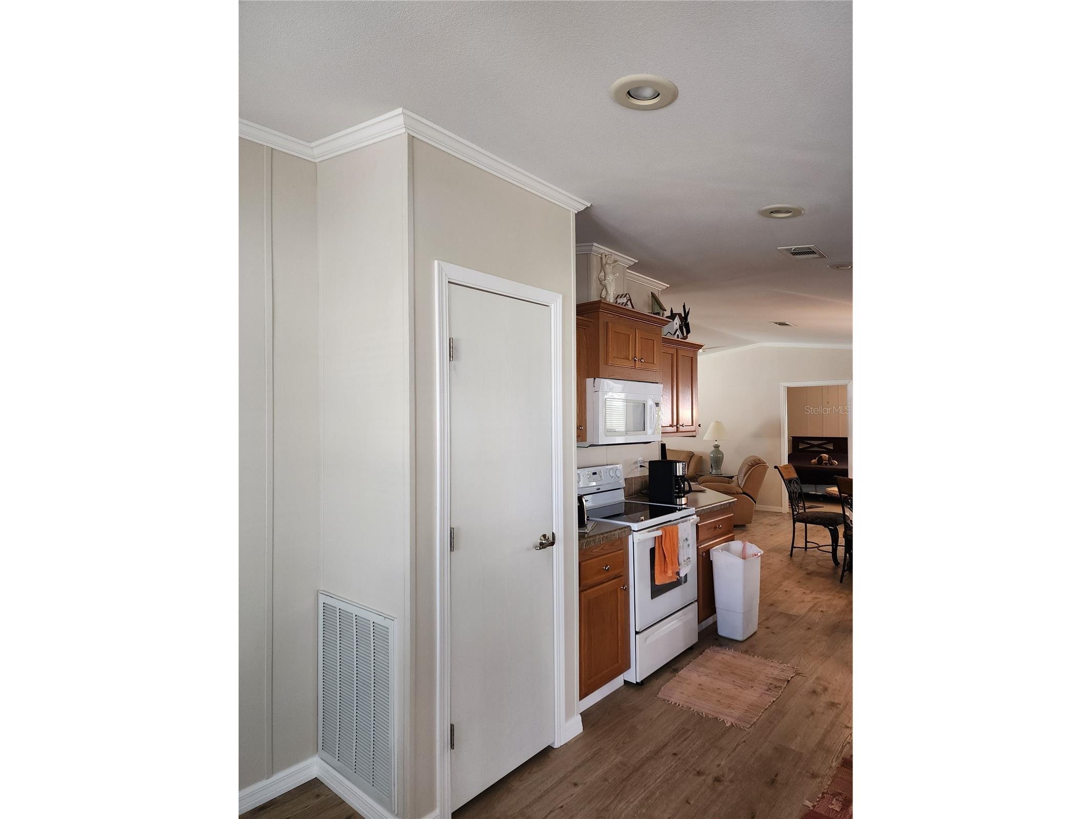 918 50th Avenue W Bradenton FL 34207 TB8464301 image5