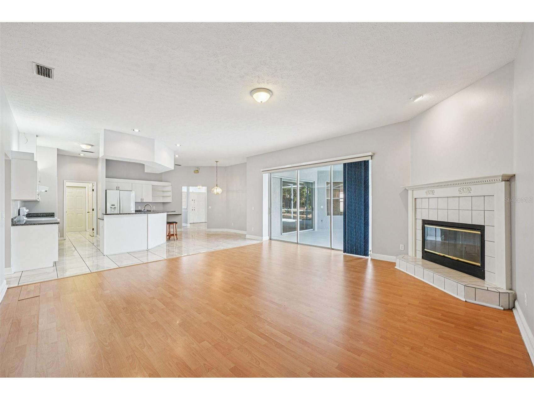 918 Academy Drive Brandon FL 33511 TB8474864 image16