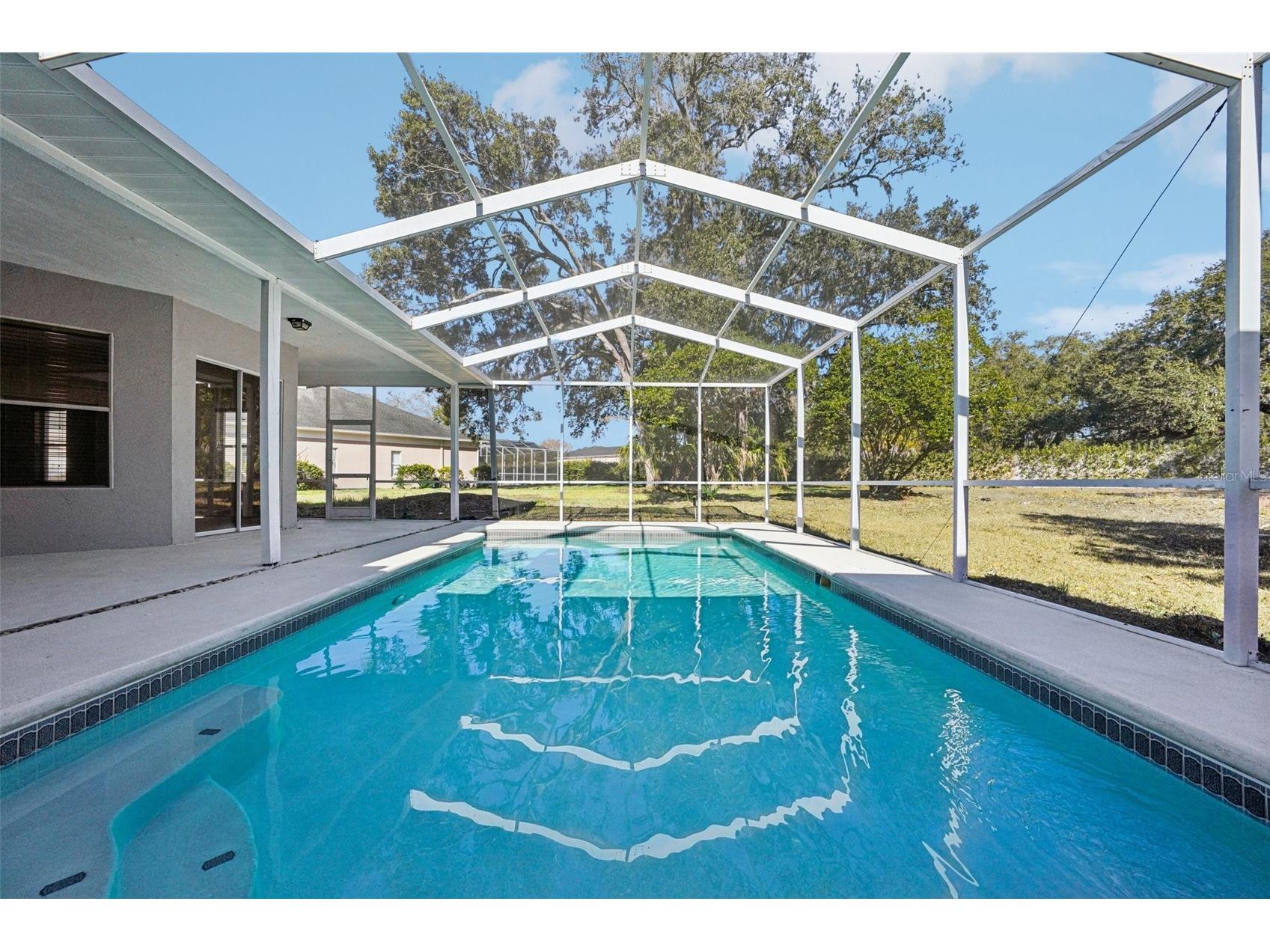 918 Academy Drive Brandon FL 33511 TB8474864 image3