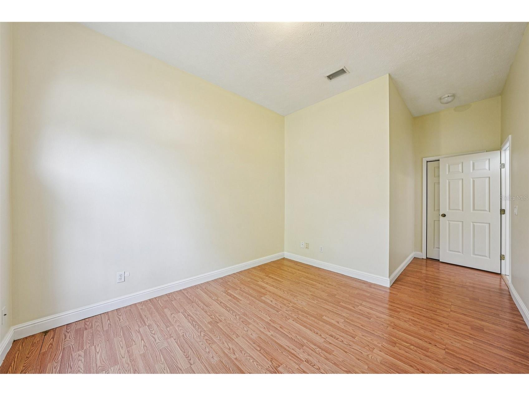 918 Academy Drive Brandon FL 33511 TB8474864 image50