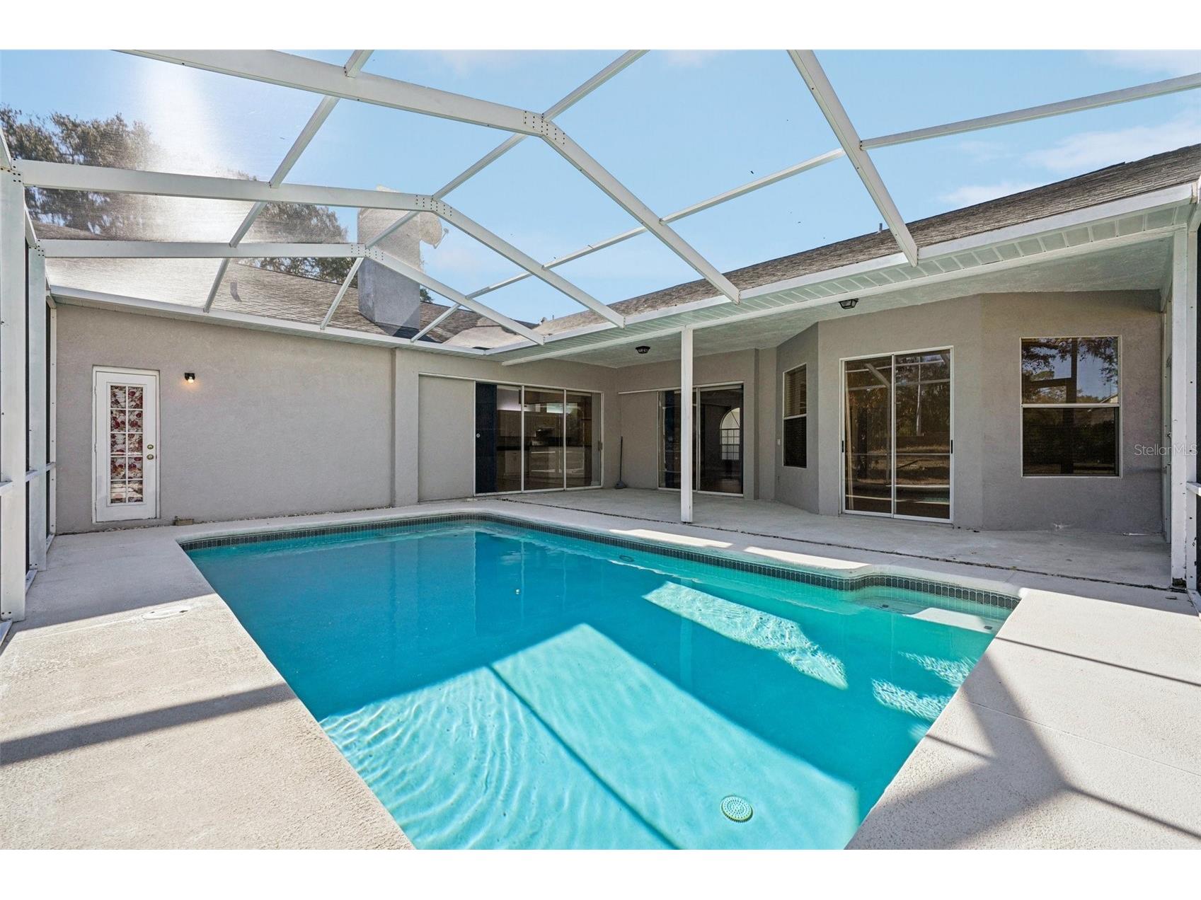 918 Academy Drive Brandon FL 33511 TB8474864 image57