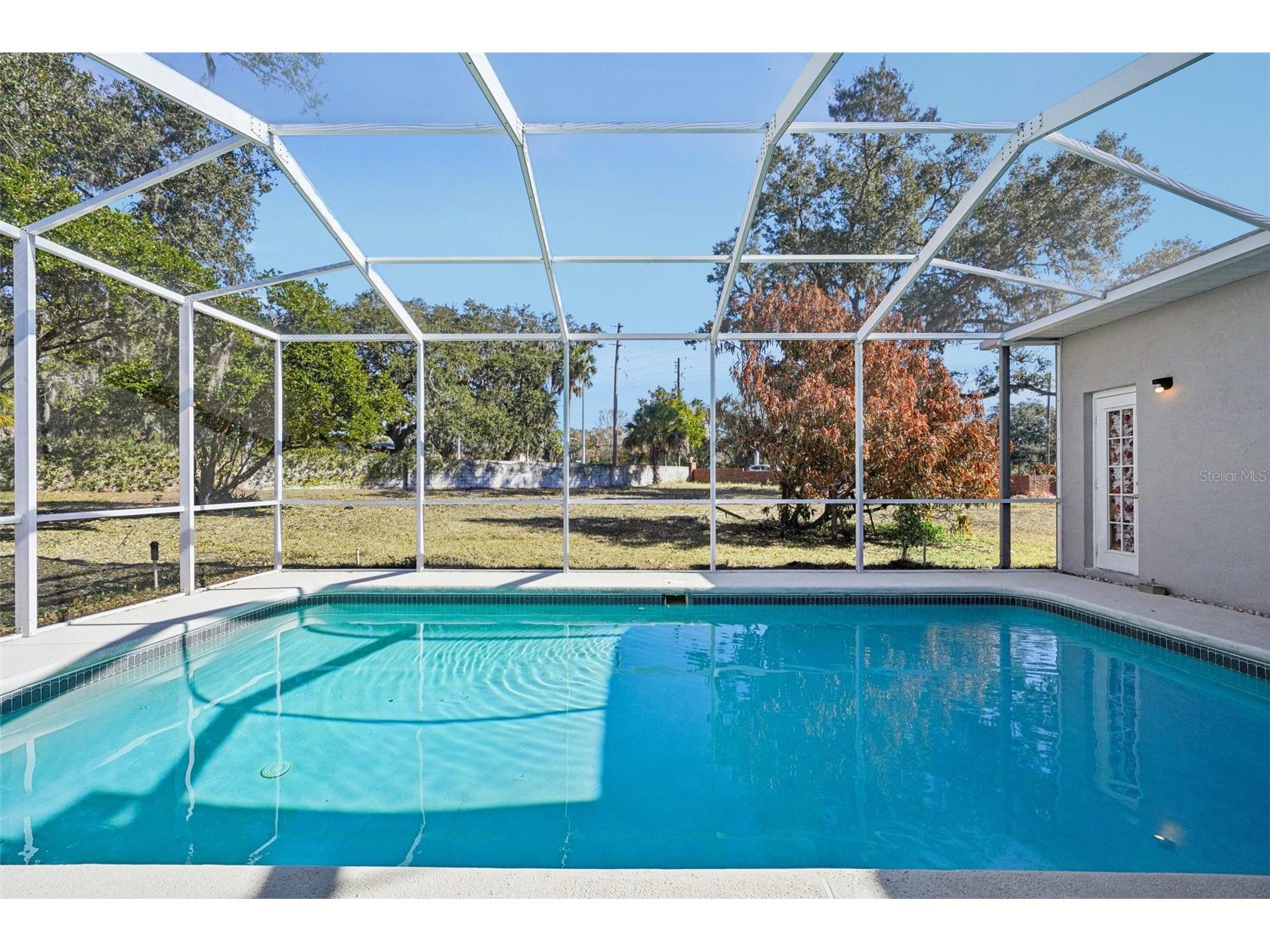 918 Academy Drive Brandon FL 33511 TB8474864 image59