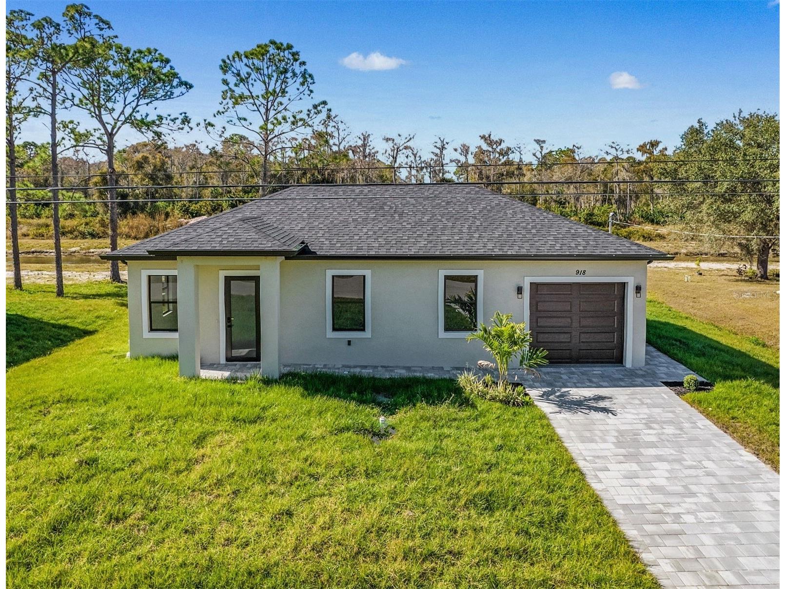918 Anaconda Avenue S Lehigh Acres FL 33974 L4963249 image1