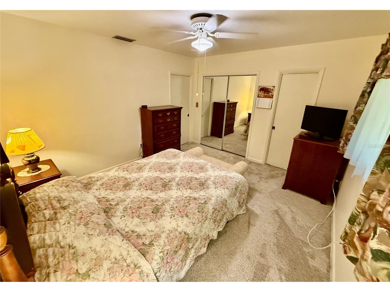 918 Bay Breeze Terrace Largo FL 33770 TB8526639 image35