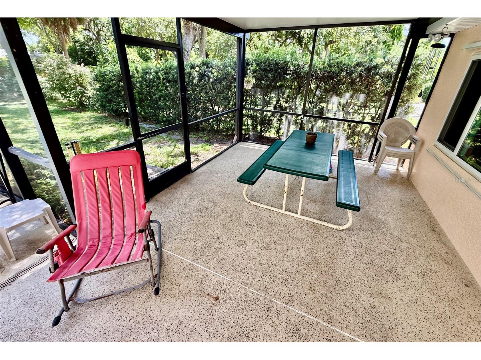 918 Bay Breeze Terrace Largo FL 33770 TB8526639 image60