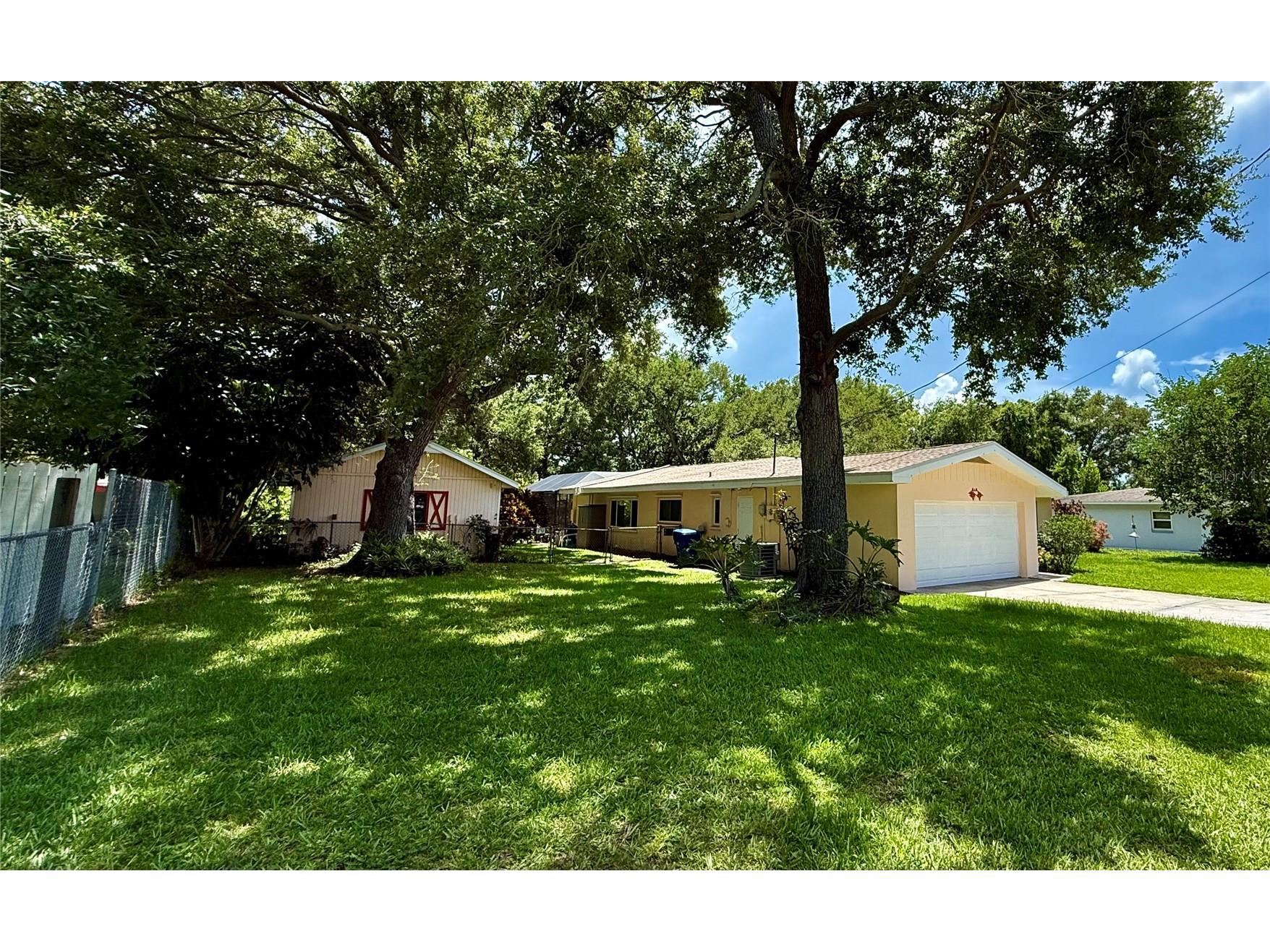 918 Bay Breeze Terrace Largo FL 33770 TB8526639 image72