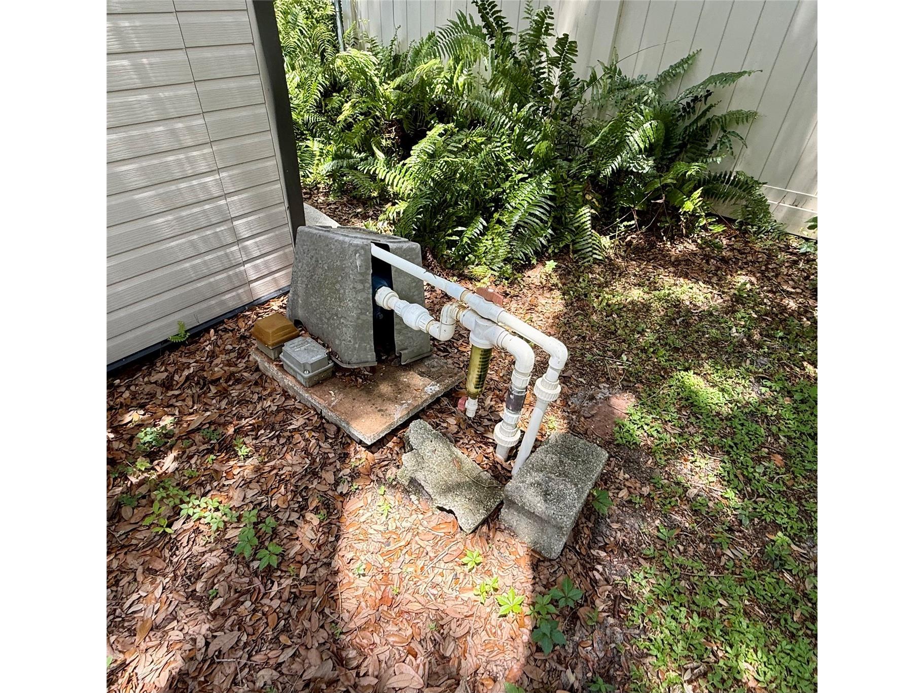 918 Bay Breeze Terrace Largo FL 33770 TB8526639 image91