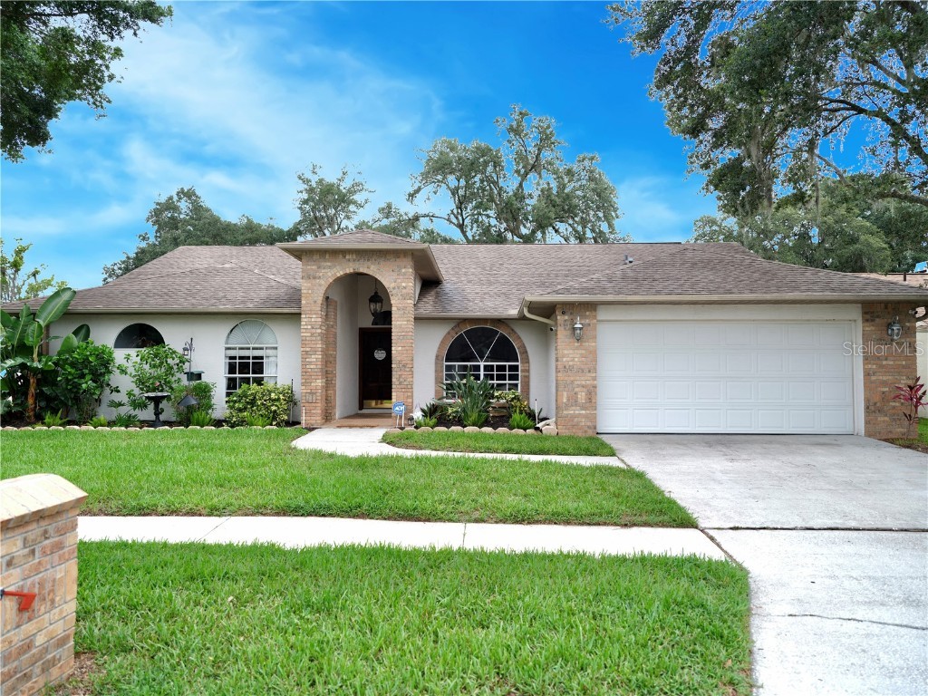 918 Daphne Drive Brandon FL 33510 T3454452 image1