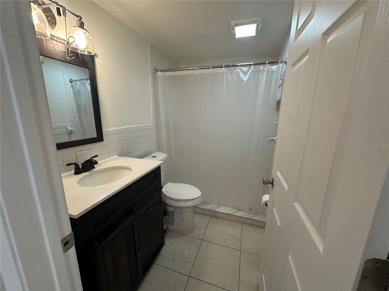 918 E 121st Avenue #A Tampa FL 33612 TB8492985 image5