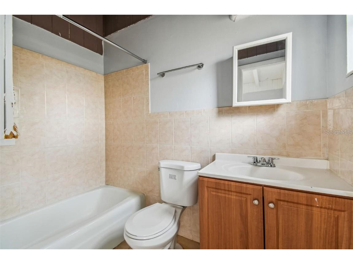 918 E 122nd Avenue Tampa FL 33612 TB8323238 image8