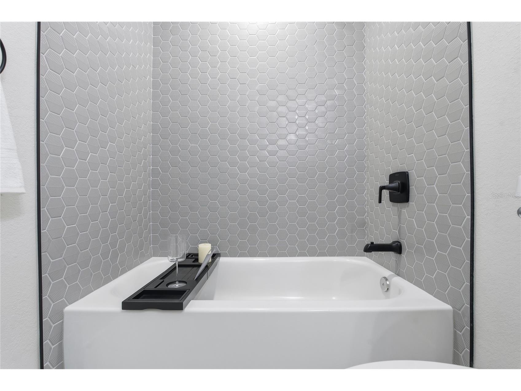 918 E Lambright Street Tampa FL 33604 TB8470395 image20