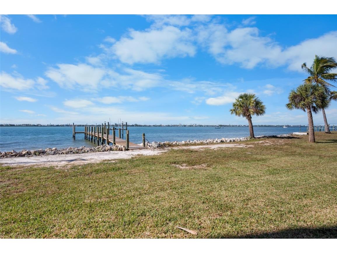 918 Edgewater Drive Englewood FL 34223 - LEMON BAY D6145386 image2