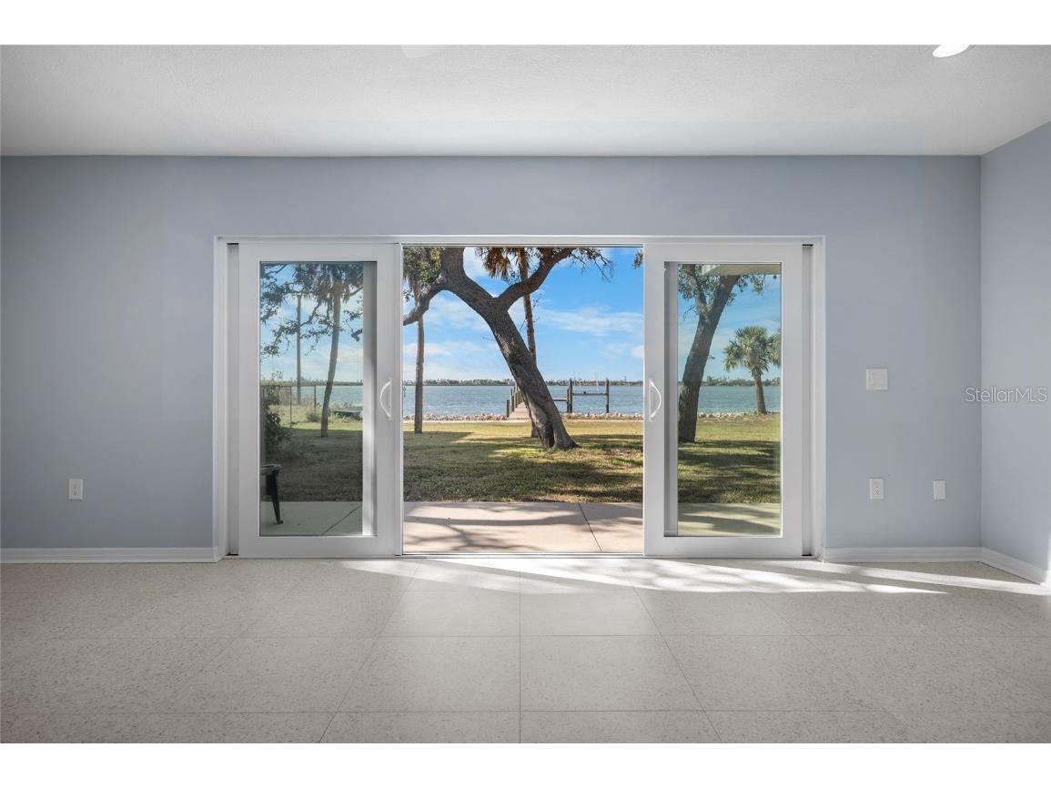 918 Edgewater Drive Englewood FL 34223 - LEMON BAY D6145386 image4