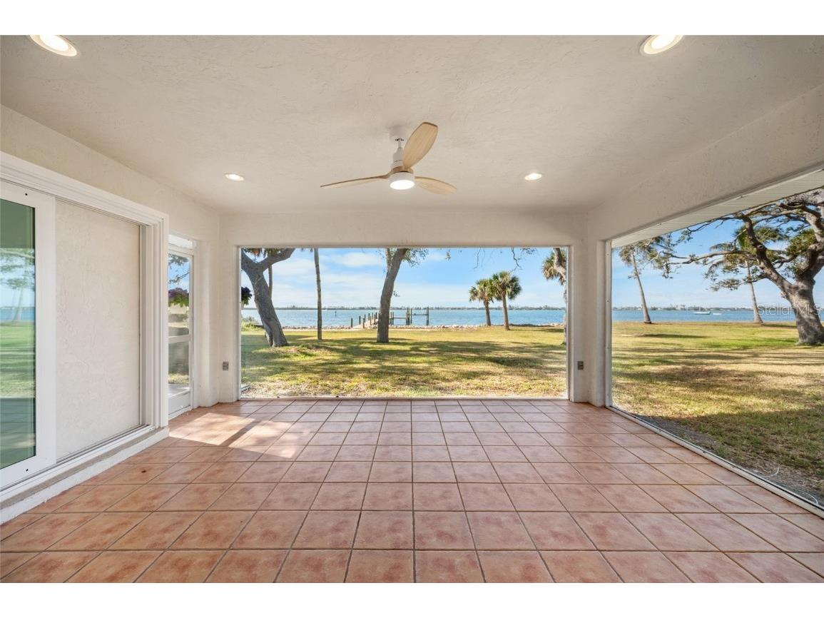 918 Edgewater Drive Englewood FL 34223 - LEMON BAY D6145386 image41