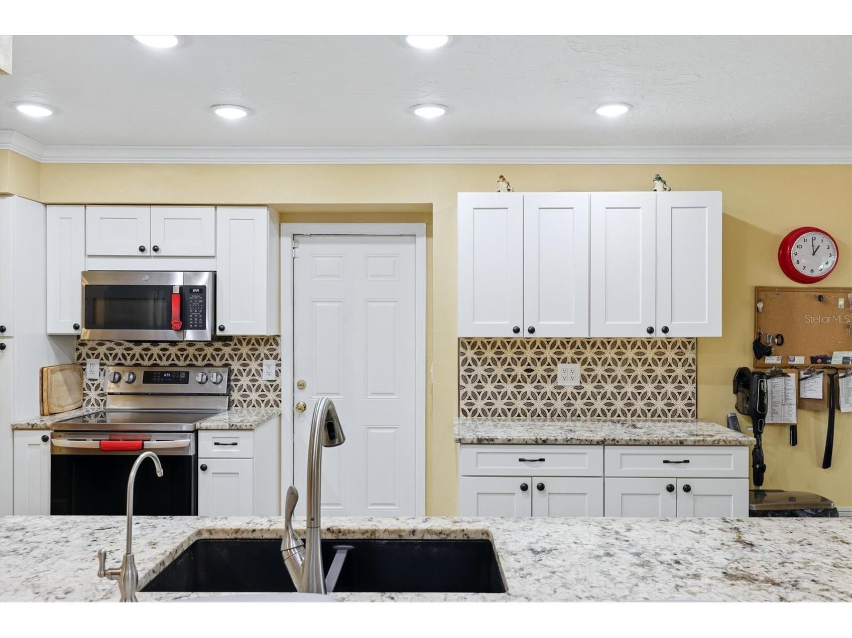 918 Ell Way Sarasota FL 34243 A4699589 image15