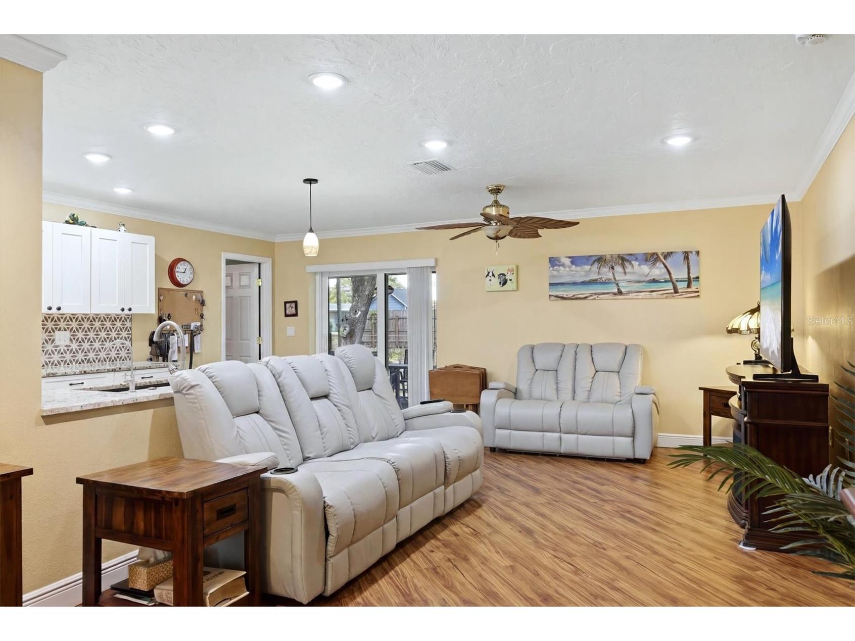 918 Ell Way Sarasota FL 34243 A4699589 image5