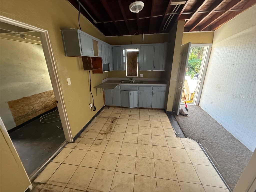 918 Ferndell Road Orlando FL 32808 O6364431 image4