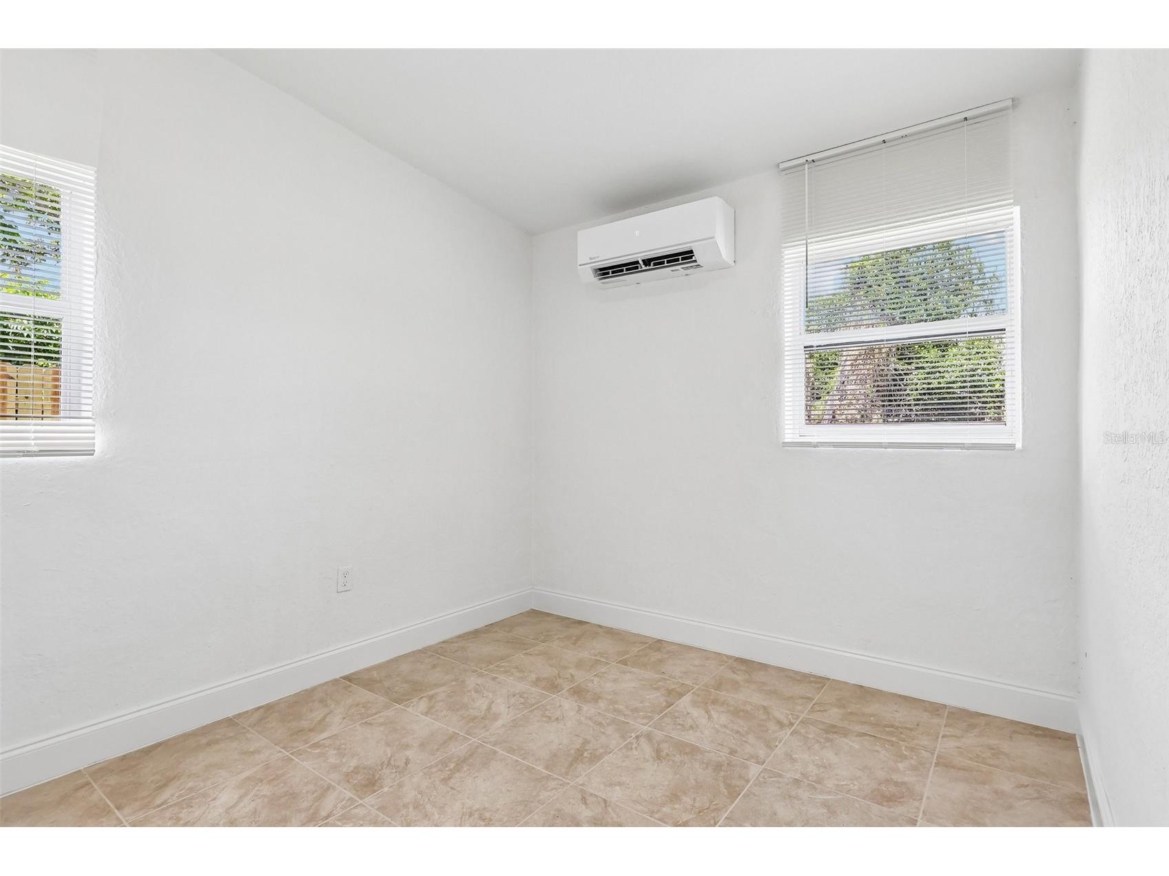 918 Ferndell Road Orlando FL 32808 O6417143 image10