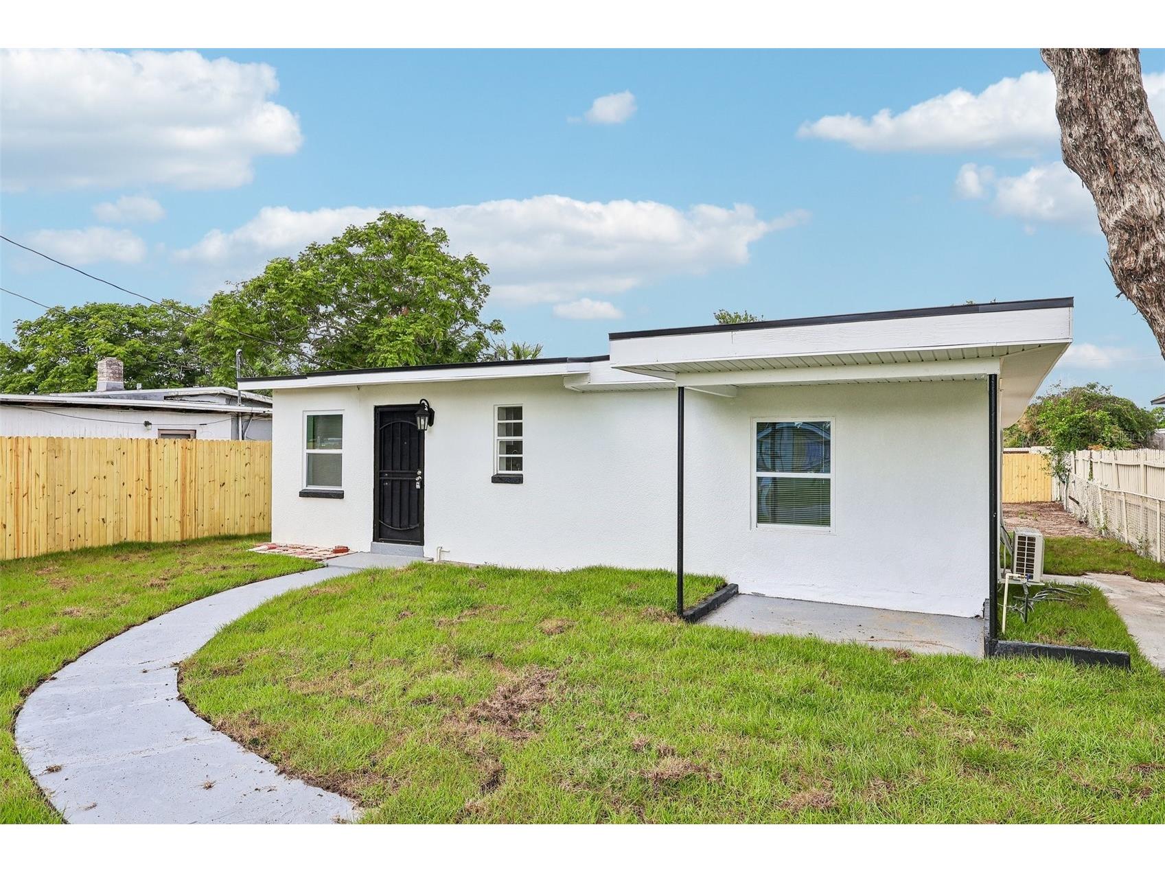 918 Ferndell Road Orlando FL 32808 O6417143 image2