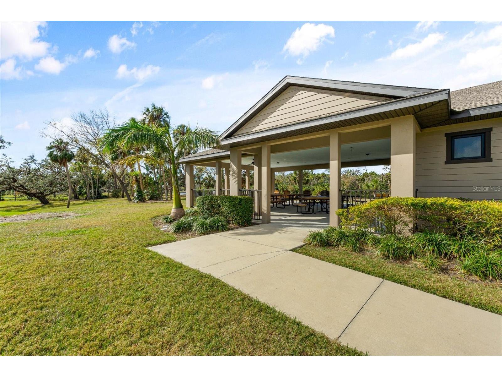 918 Fernleaf Run Bradenton FL 34212 A4683984 image57