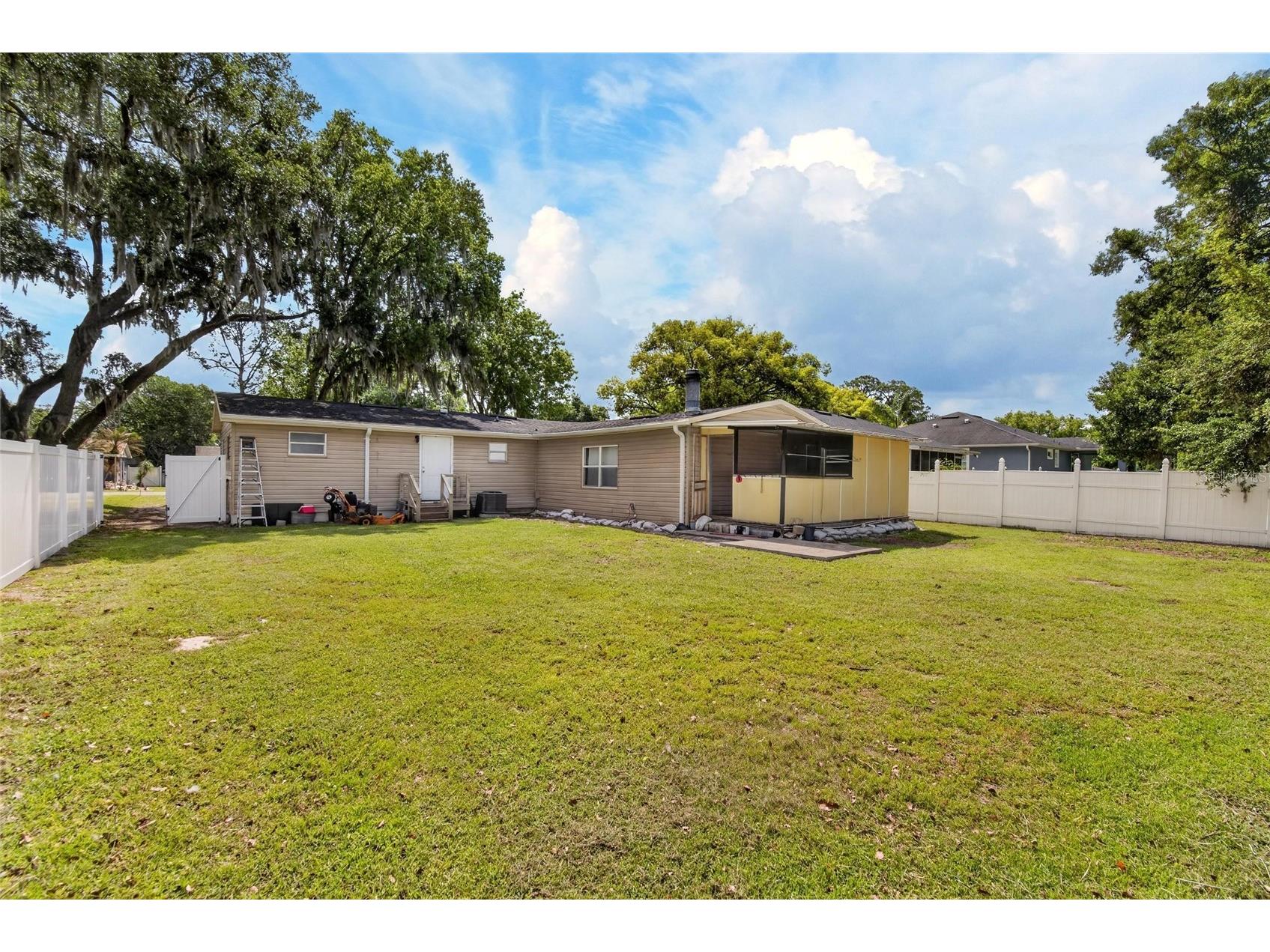 918 Jere Circle Lakeland FL 33801 TB8499848 image22