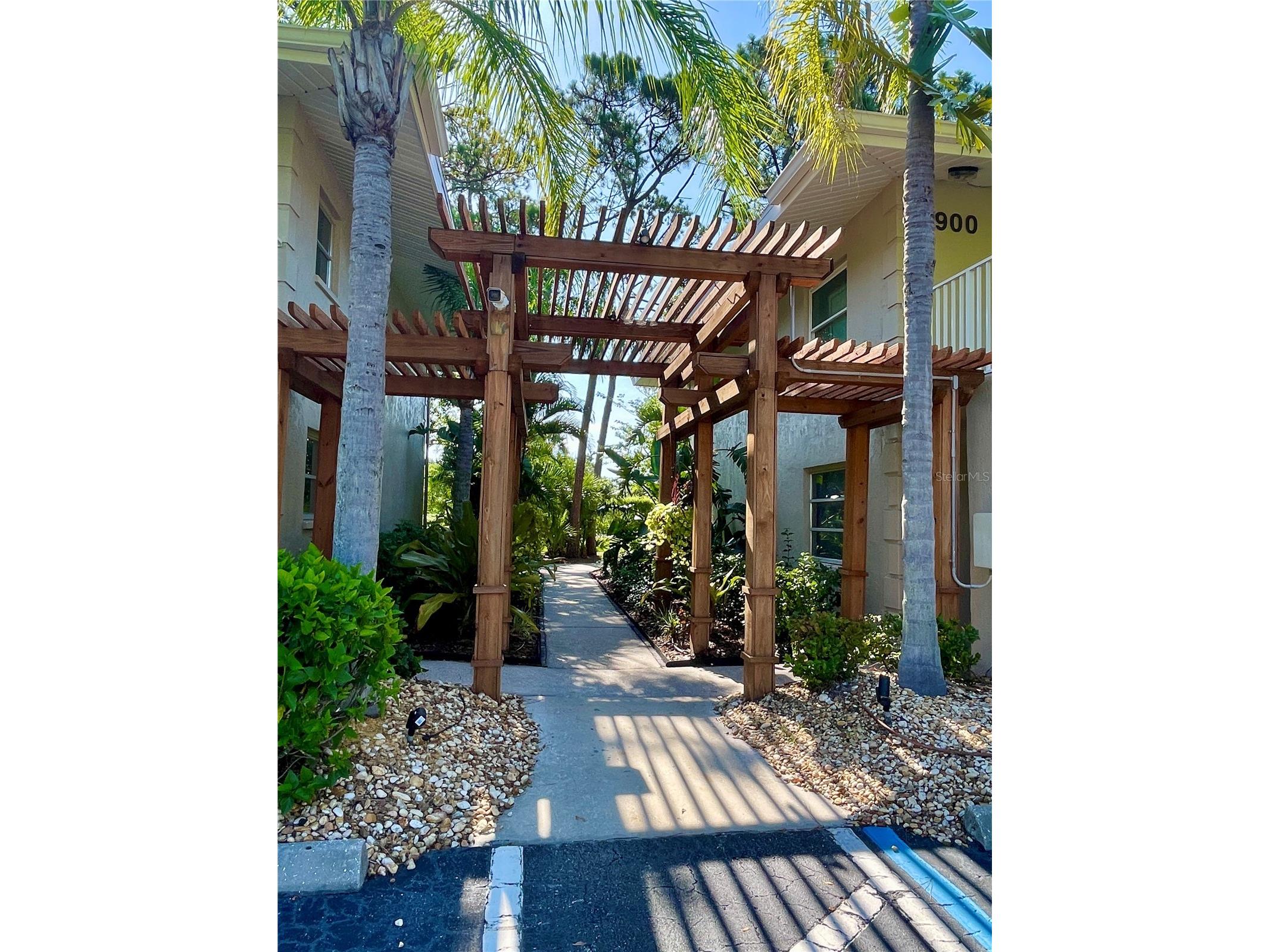 918 La Costa Circle #3 Sarasota FL 34237 A4683613 image33