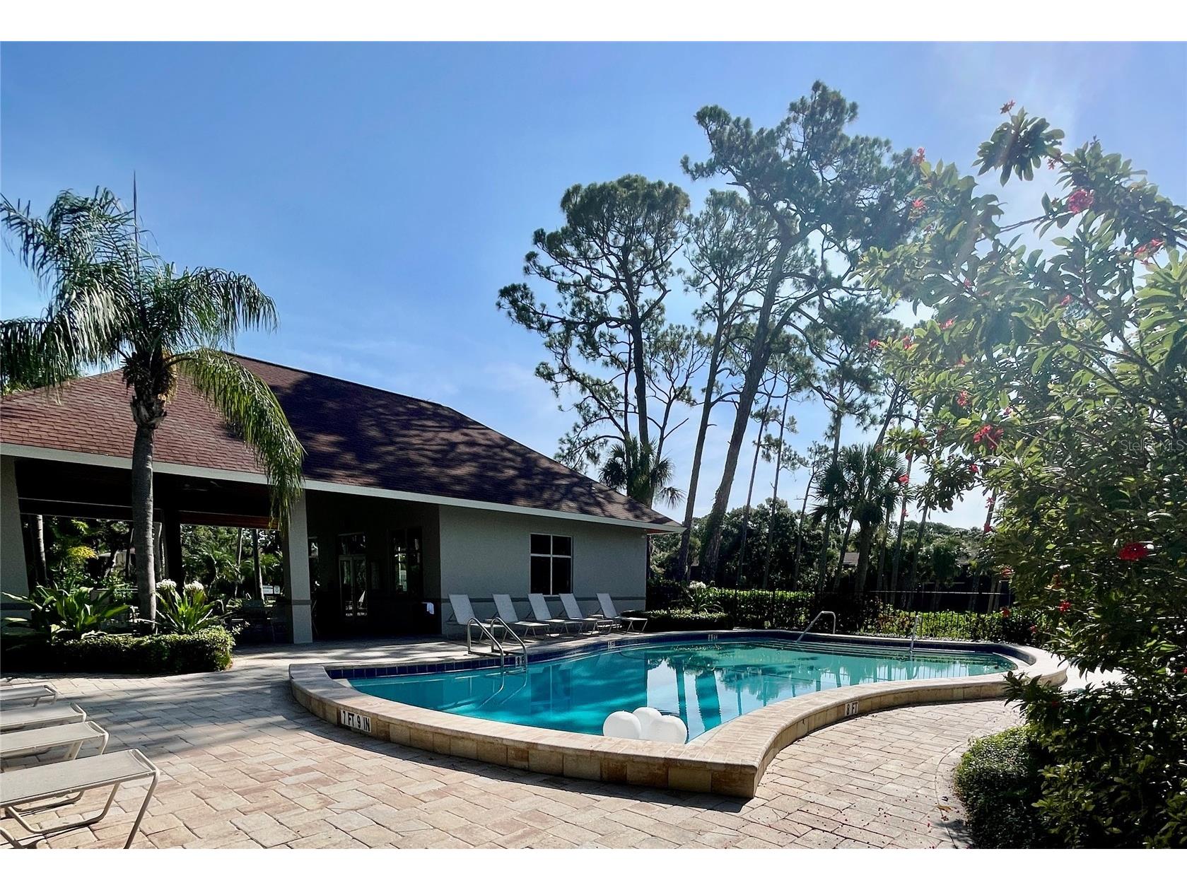 918 La Costa Circle #3 Sarasota FL 34237 A4683613 image37