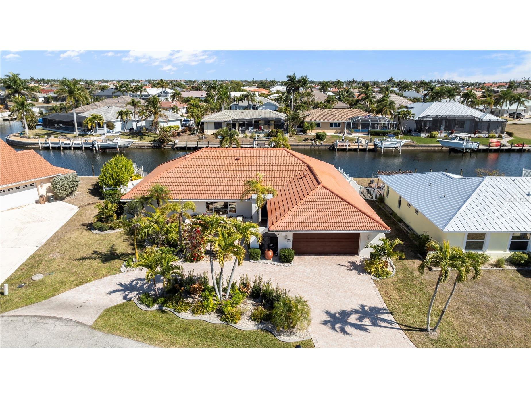 918 Messina Drive Punta Gorda FL 33950 - LADY FISH BAY C7522623 image1
