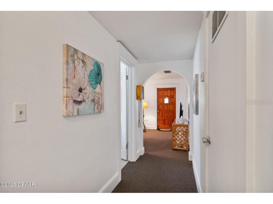 918 N Wild Olive Avenue Daytona Beach FL 32118 FC315570 image17