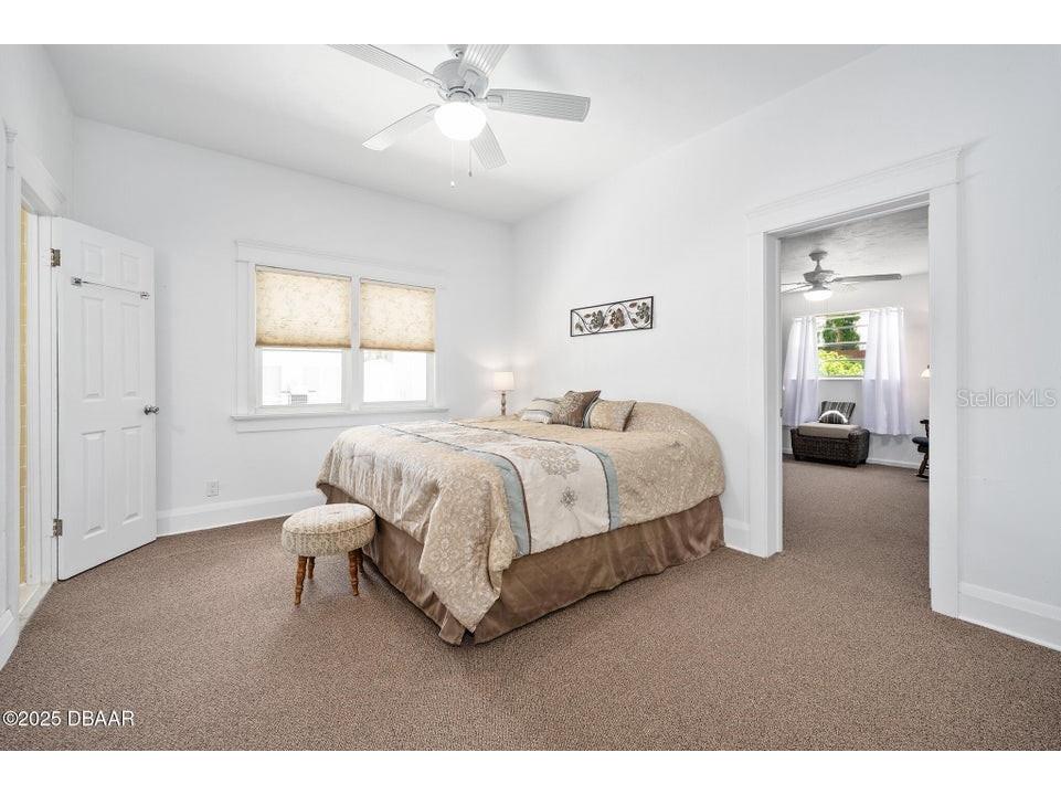 918 N Wild Olive Avenue Daytona Beach FL 32118 FC315570 image23