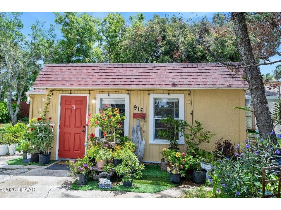 918 N Wild Olive Avenue Daytona Beach FL 32118 FC315570 image29