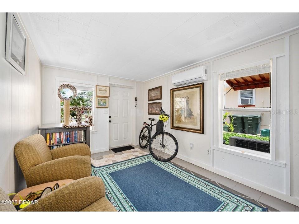 918 N Wild Olive Avenue Daytona Beach FL 32118 FC315570 image31