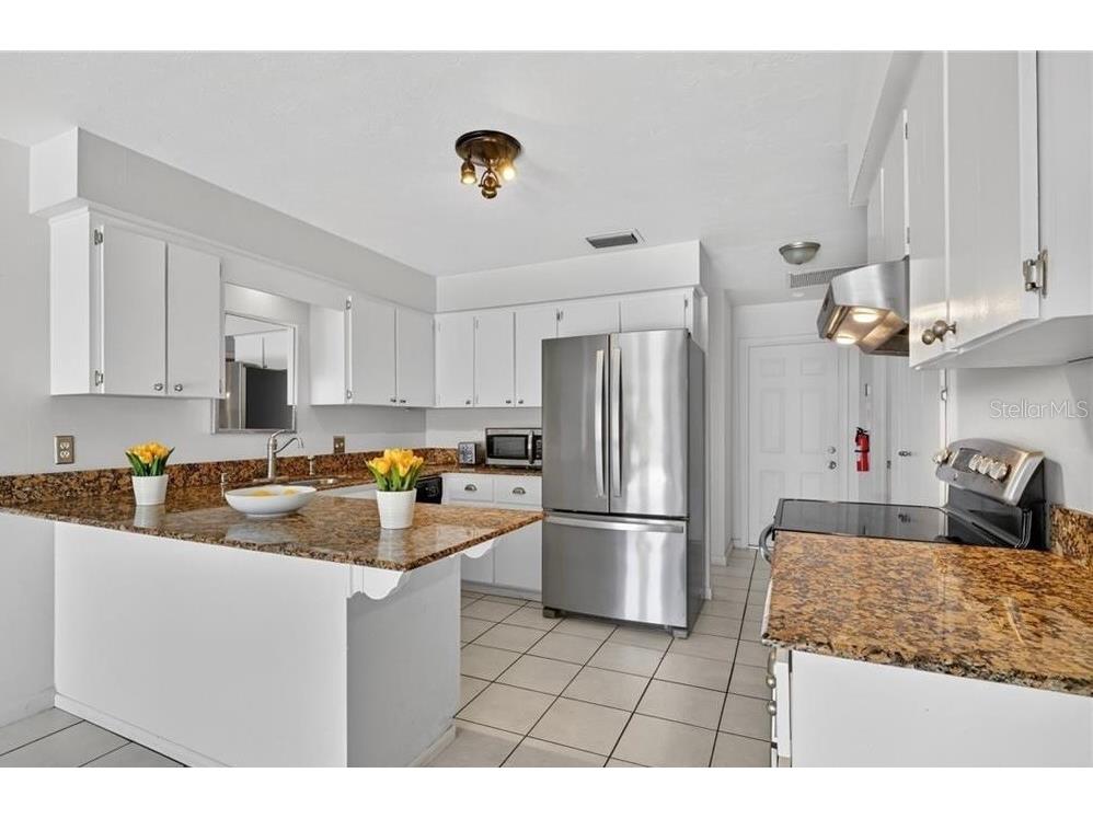 918 SE 35th Street Cape Coral FL 33904 C7525879 image4