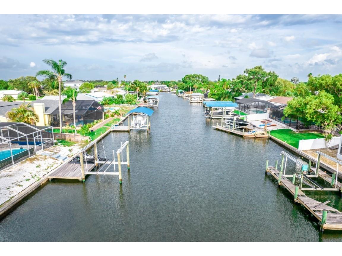 918 Silver Palm Way Apollo Beach FL 33572 T3454342 image1