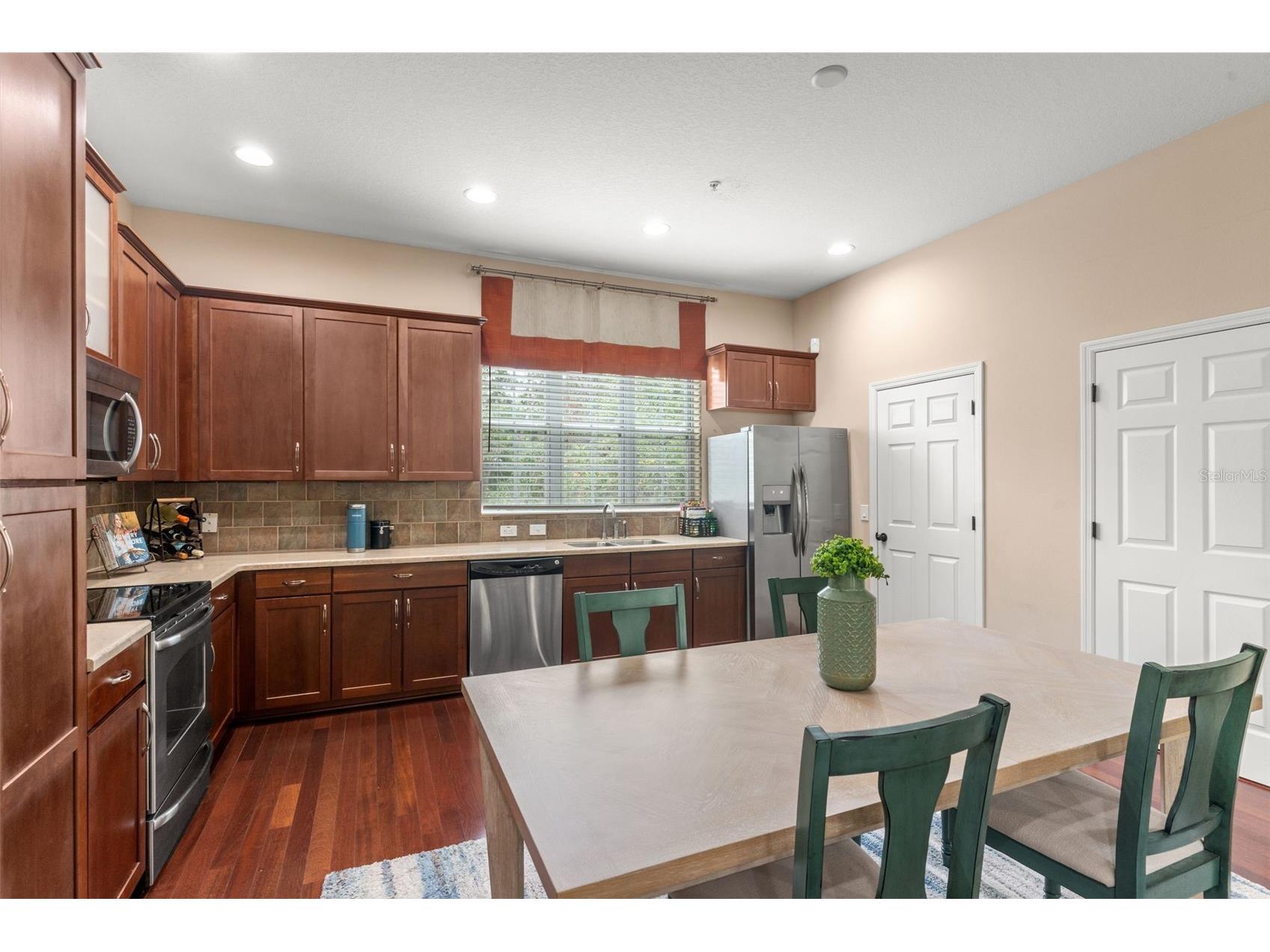 918 Sombra Street Tampa FL 33619 TB8390487 image12