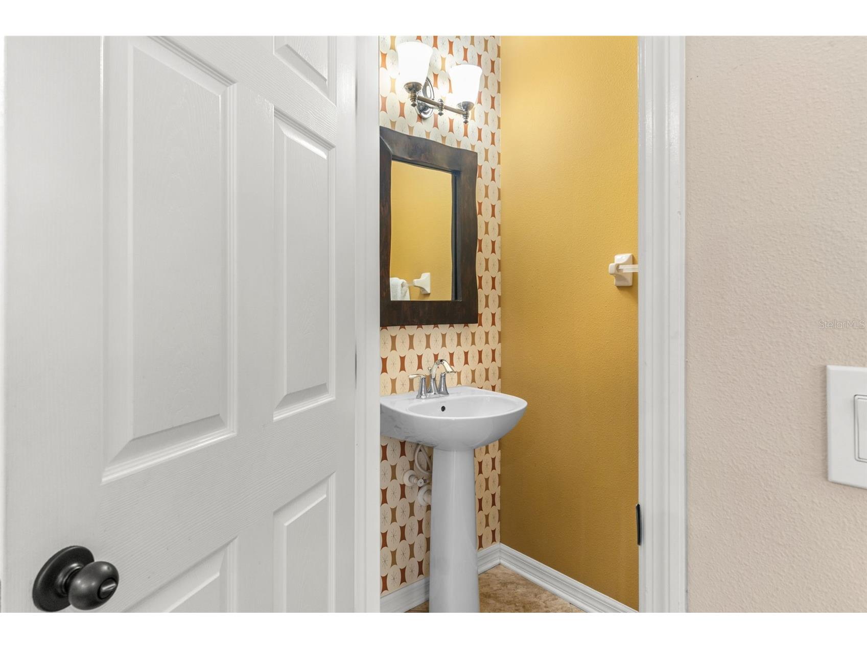 918 Sombra Street Tampa FL 33619 TB8390487 image15