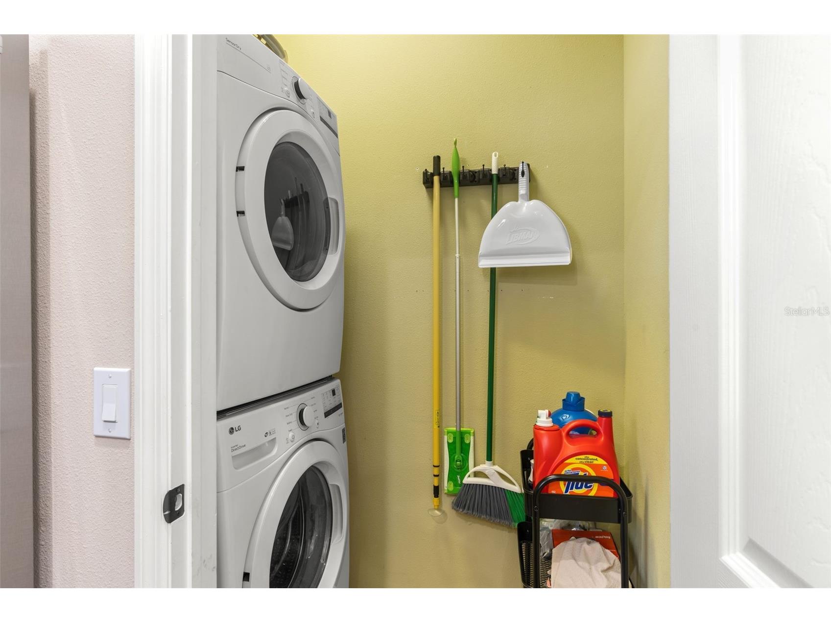 918 Sombra Street Tampa FL 33619 TB8390487 image17