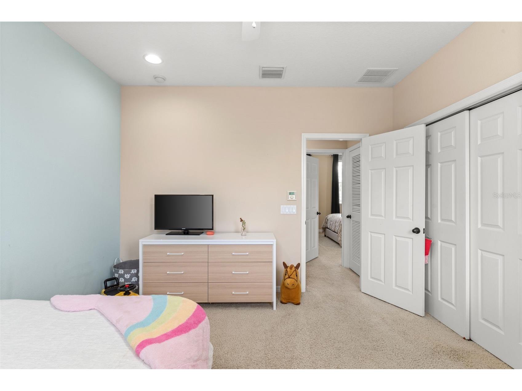 918 Sombra Street Tampa FL 33619 TB8390487 image25