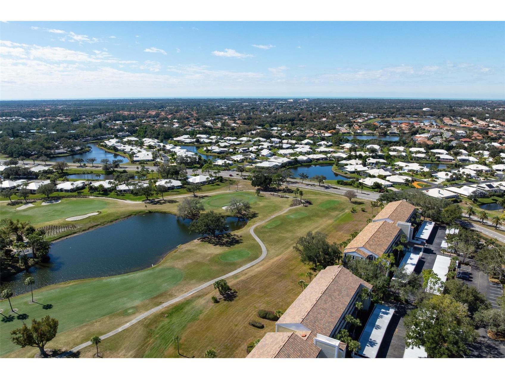 918 Wexford Boulevard #918 Venice FL 34293 - GOLF COURSE POND N6143686 image2