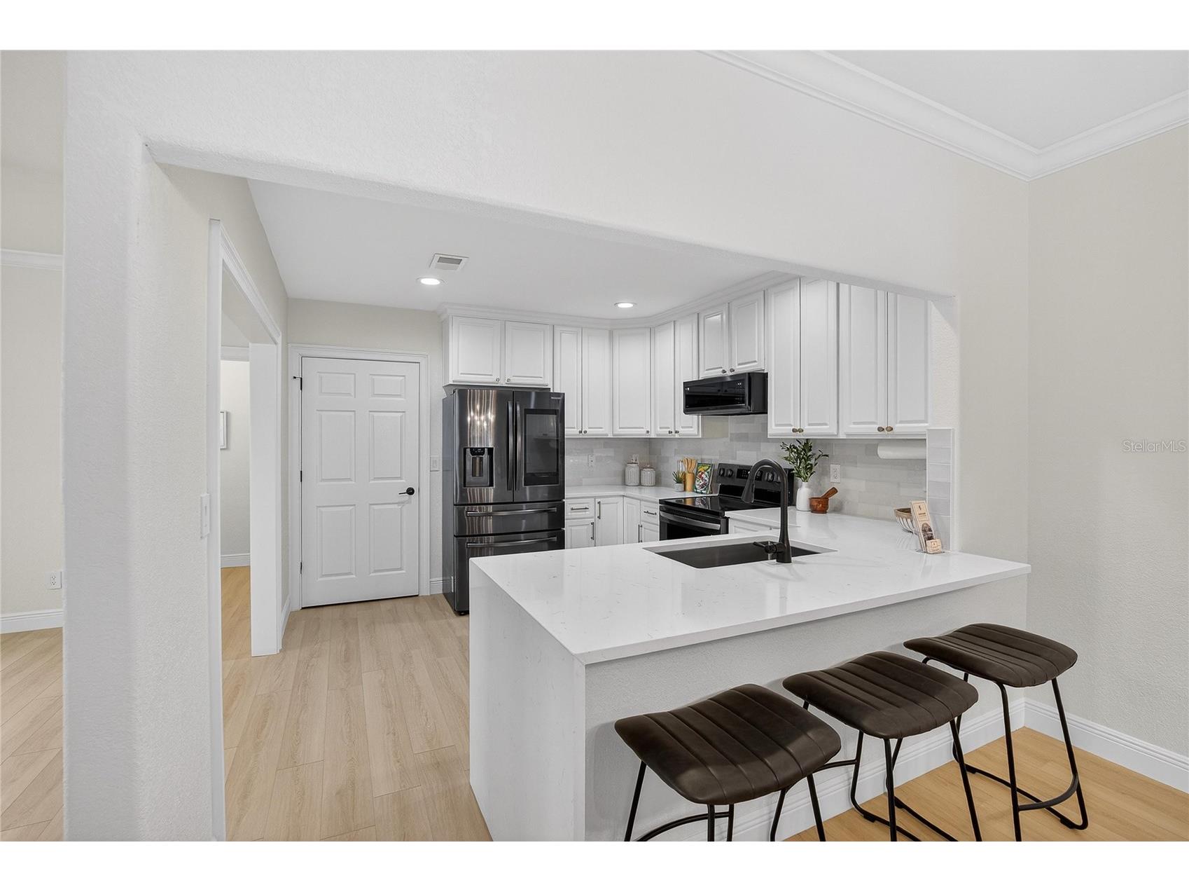 918 Woodbridge Court Safety Harbor FL 34695 TB8481400 image13