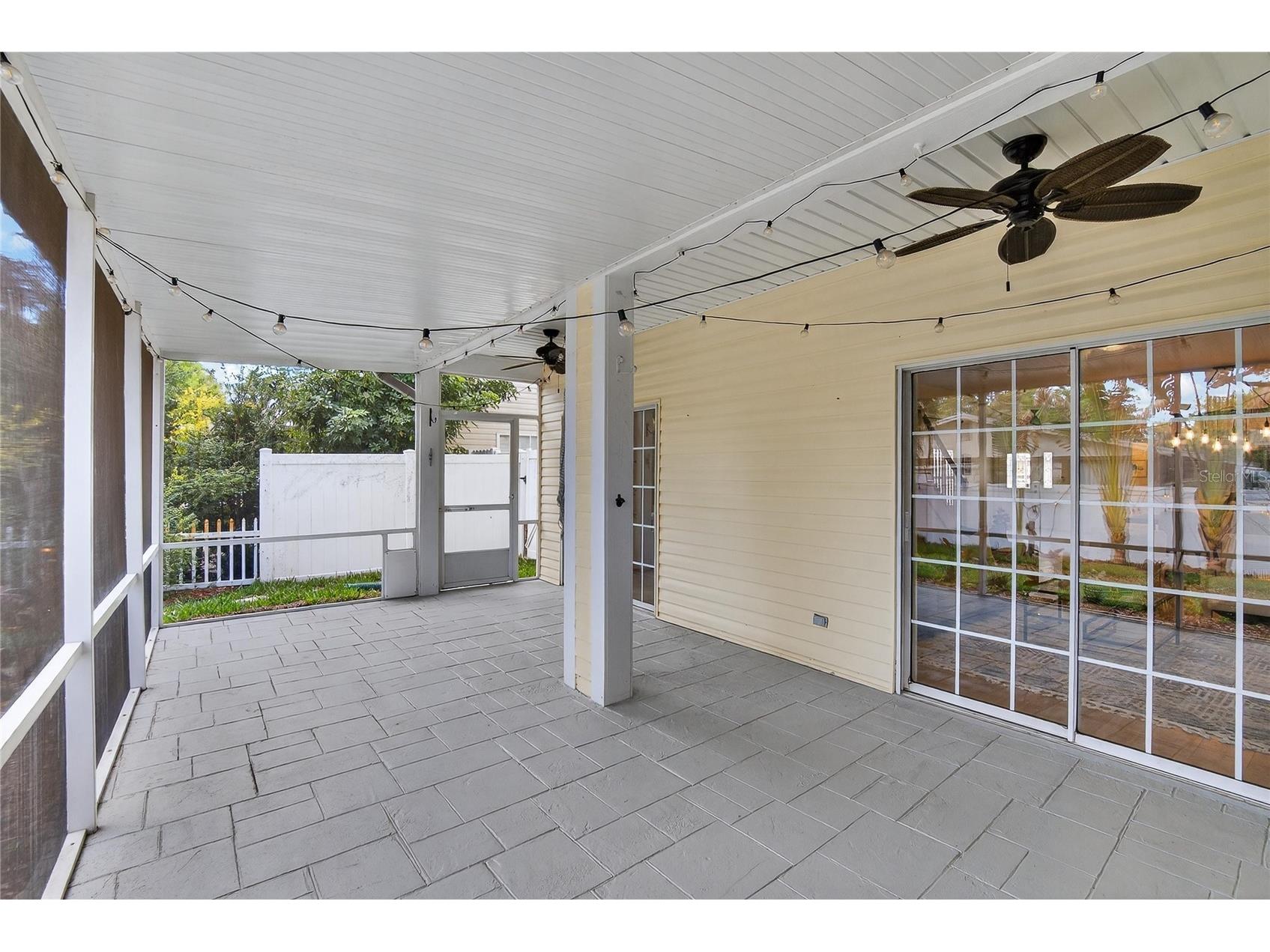918 Woodbridge Court Safety Harbor FL 34695 TB8481400 image63