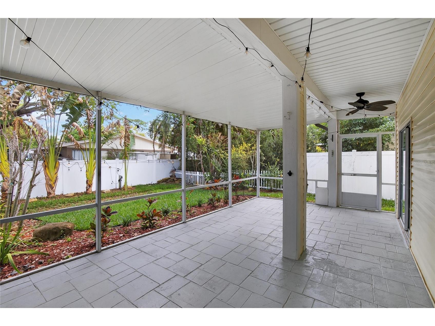 918 Woodbridge Court Safety Harbor FL 34695 TB8481400 image67