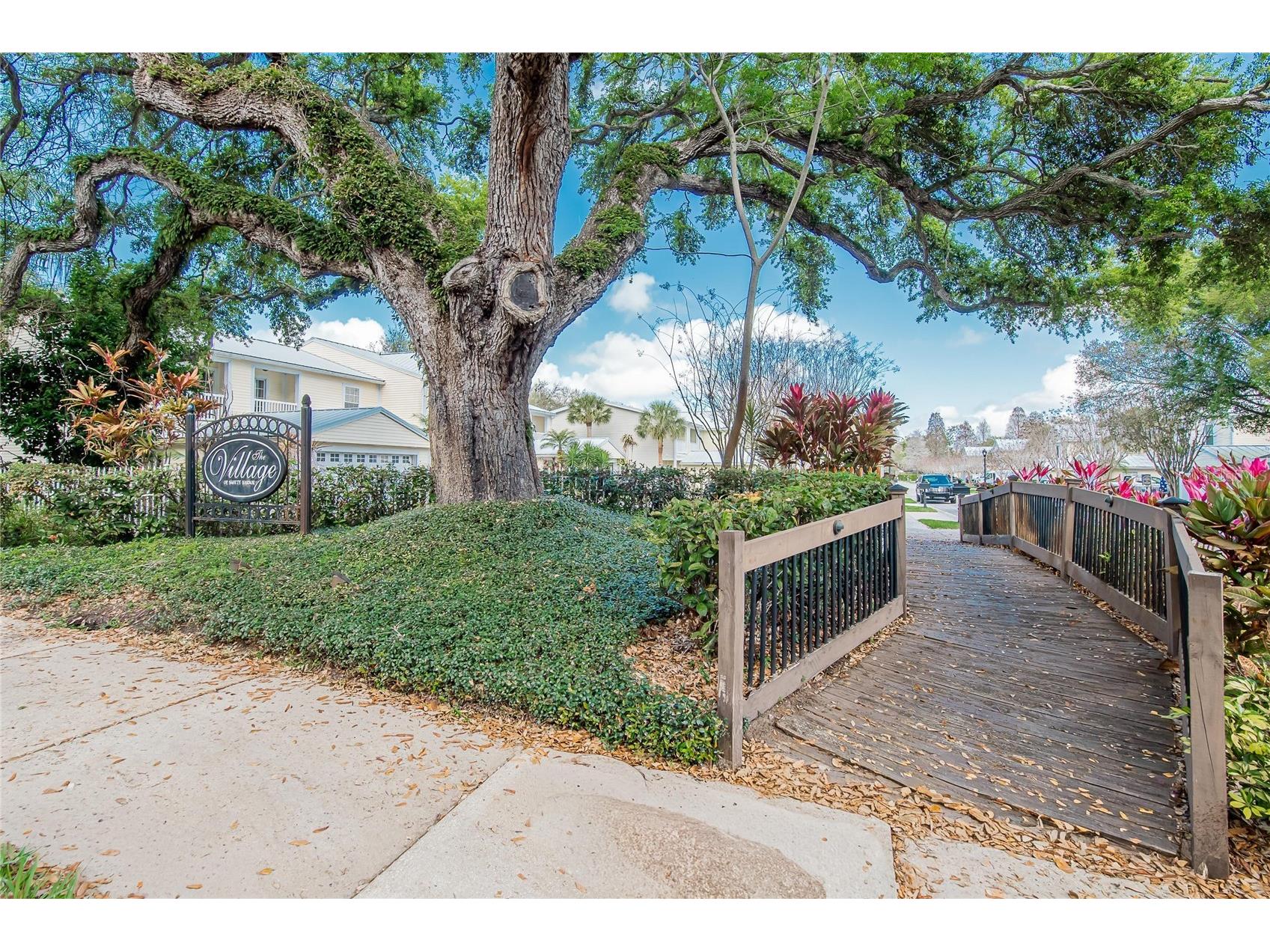 918 Woodbridge Court Safety Harbor FL 34695 TB8481400 image76