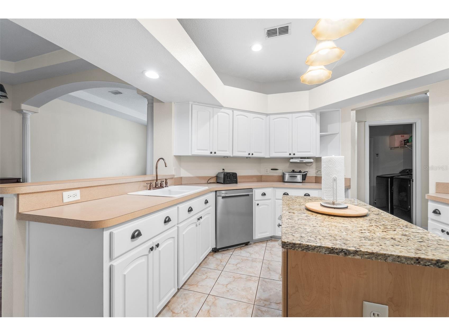 9180 Gillmar Street Spring Hill FL 34608 W7882535 image18