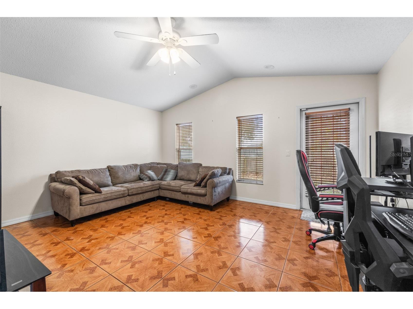 9180 Gillmar Street Spring Hill FL 34608 W7882535 image46