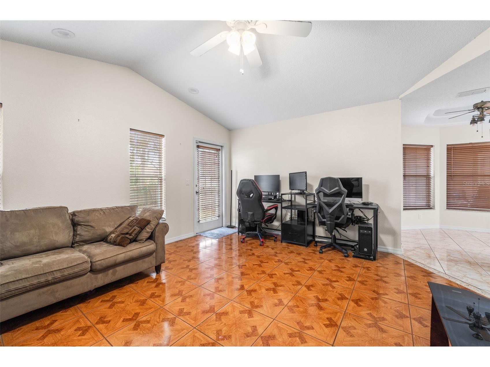 9180 Gillmar Street Spring Hill FL 34608 W7882535 image48