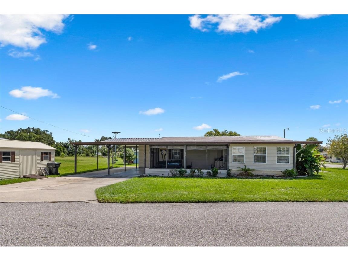 9180 Lake Point Boulevard Lake Wales FL 33898 - WALK IN THE WATER LAKE P4935947 image1