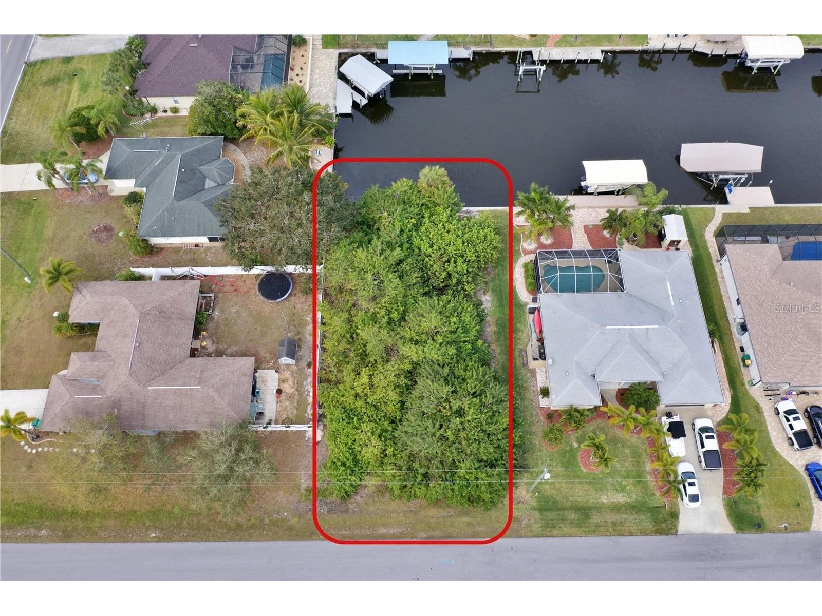 9180 Spring Circle Port Charlotte FL 33981 A4687011 image1