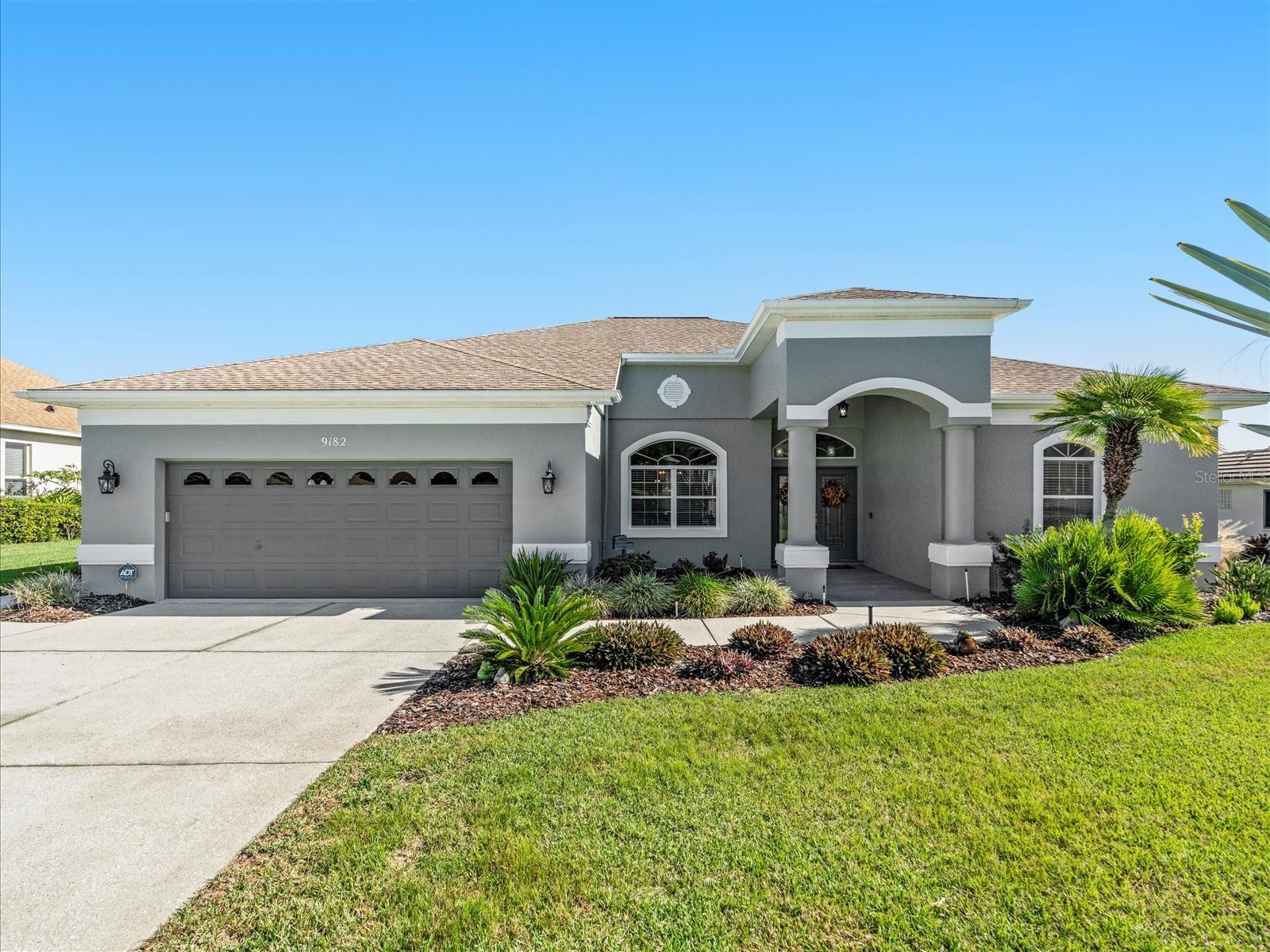 9182 Tarleton Circle Weeki Wachee FL 34613 W7885490 image1